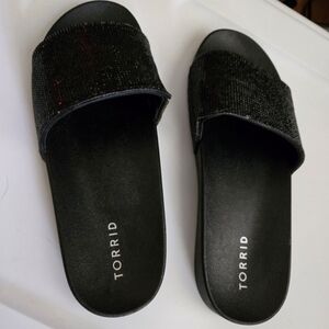 New Torrid Embellished Black Sparkle Slides Size 9.5